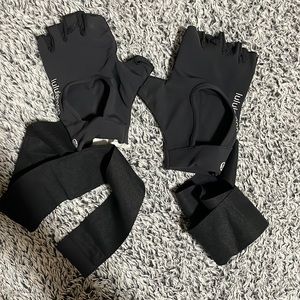 Lifting wrist wrap gloves